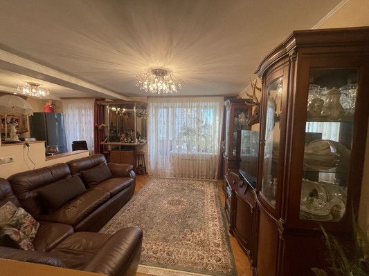 Продам трехкомнатную (3-комн.) квартиру, Заречная ул, 37, Полтево д