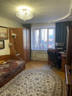 Продам трехкомнатную (3-комн.) квартиру, Заречная ул, 37, Полтево д