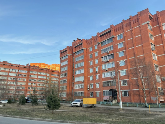 Продам трехкомнатную (3-комн.) квартиру, Заречная ул, 37, Полтево д