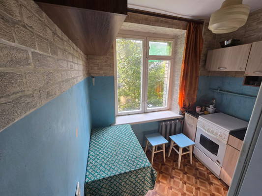 Продам двухкомнатную (2-комн.) квартиру, Железнодорожная ул, 62, Пушкин г