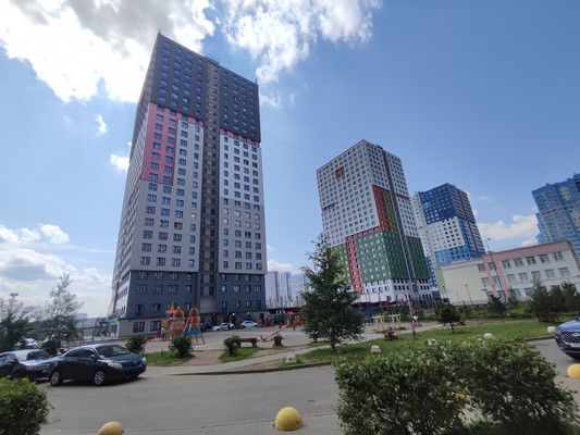 Продам однокомнатную (1-комн.) квартиру, Архитектора Белова ул, 6к5, Парголово п