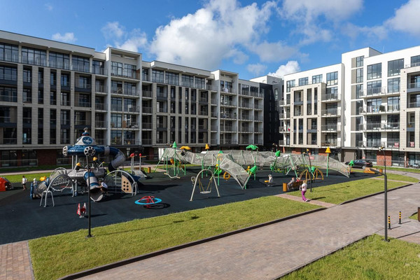 Продам двухкомнатную (2-комн.) квартиру, Гагарина ул, 87, Зеленоградск г