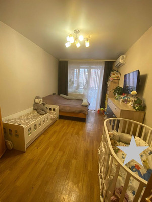 Продам однокомнатную (1-комн.) квартиру, Юрия Тена проезд, 16, Иркутск г