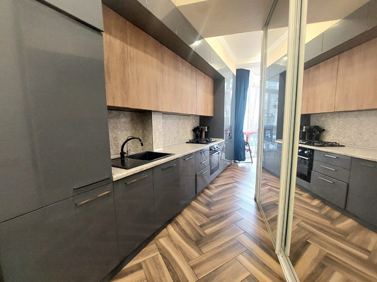 Продам однокомнатную (1-комн.) квартиру, Крымская ул, 22к14, Геленджик г