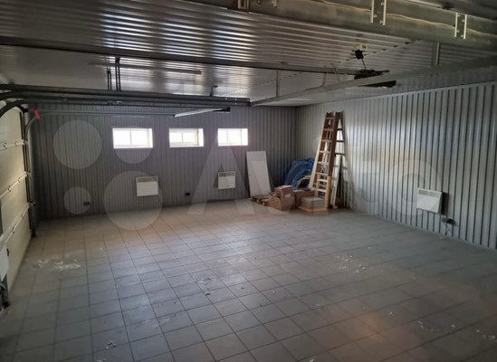 Продам коттедж, Зеленая Набережная ул, 38, Кола г, 0 км от города