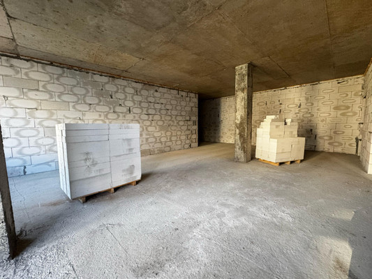 Продам двухкомнатную (2-комн.) квартиру, Атажукина ул, 11к1, Нальчик г