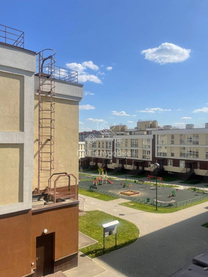 Продам трехкомнатную (3-комн.) квартиру, Покровская ул, 3к2, Нахабино рп