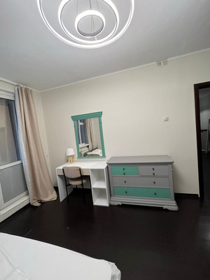 Продам трехкомнатную (3-комн.) квартиру, 1-й Очаковский пер, 3, Москва г