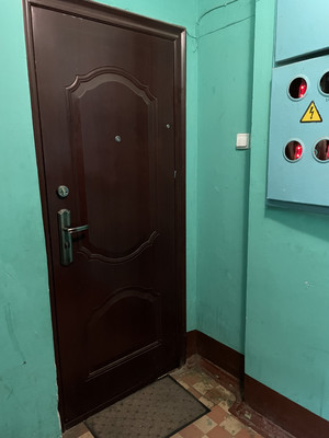 Продам двухкомнатную (2-комн.) квартиру, С.П.Попова ул, 5, Люберцы г