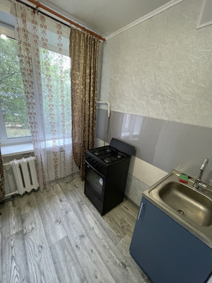 Продам двухкомнатную (2-комн.) квартиру, С.П.Попова ул, 5, Люберцы г