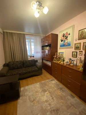 Продам трехкомнатную (3-комн.) квартиру, Булгакова ул, 13, Пятигорск г