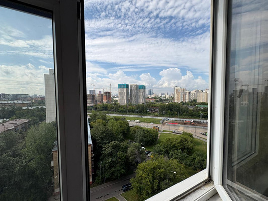 Продам двухкомнатную (2-комн.) квартиру, Кашёнкин Луг ул, 8к1, Москва г