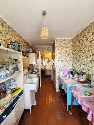 Продам двухкомнатную (2-комн.) квартиру, Кооперативная ул, 12, Будогощь гп