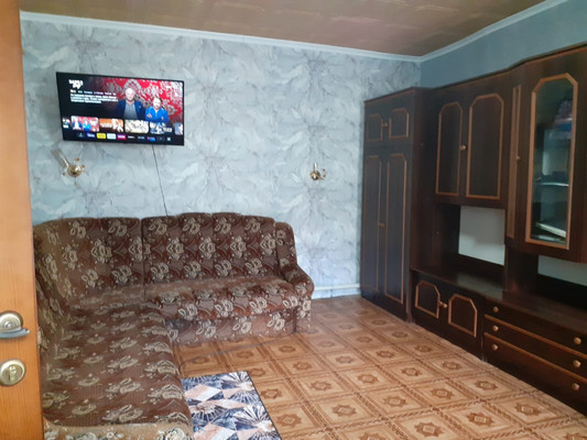 Продам двухкомнатную (2-комн.) квартиру, Фабричный спуск, 6, Симферополь г