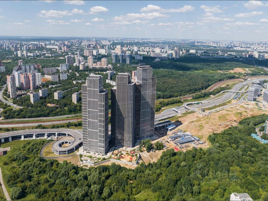 Продам трехкомнатную (3-комн.) квартиру, Генерала Дорохова пр-кт, 49квал11, Москва г