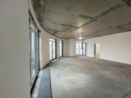 Продам трехкомнатную (3-комн.) квартиру, Ленсовета ул, 87к3, Санкт-Петербург г