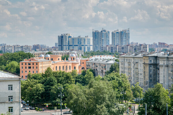 Продам многокомнатную квартиру, Победы ул, 5, Санкт-Петербург г