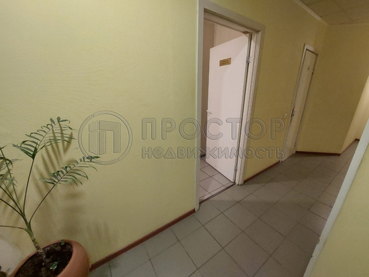 Продам коммерческое помещение 545 м2, Римского-Корсакова ул, 14, Москва г