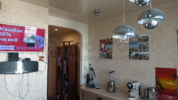 Продам двухкомнатную (2-комн.) квартиру, Барышиха ул, 18, Москва г