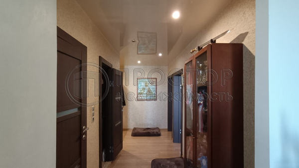 Продам двухкомнатную (2-комн.) квартиру, Барышиха ул, 18, Москва г