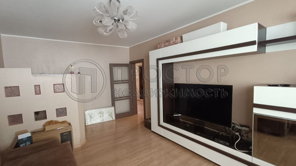 Продам двухкомнатную (2-комн.) квартиру, Барышиха ул, 18, Москва г