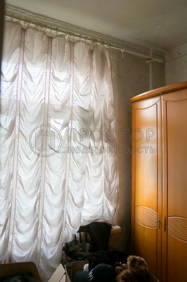 Продам трехкомнатную (3-комн.) квартиру, Полоцкая ул, 4, Москва г