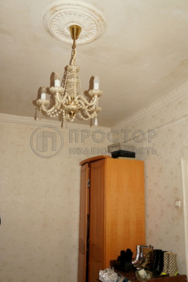 Продам трехкомнатную (3-комн.) квартиру, Полоцкая ул, 4, Москва г