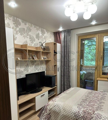 Продам многокомнатную квартиру, Молдагуловой ул, 10к4, Москва г