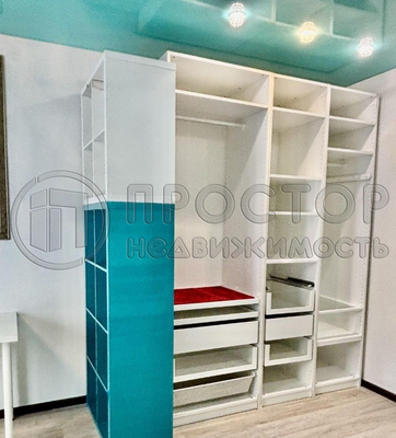 Продам многокомнатную квартиру, Перовская ул, 66к4, Москва г