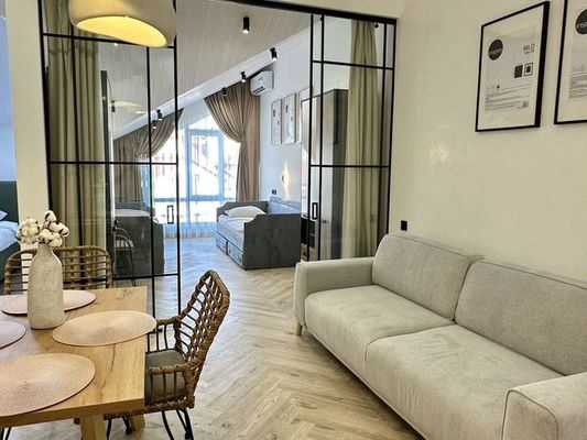 Продам двухкомнатную (2-комн.) квартиру, Крымская ул, 223к22, Геленджик г