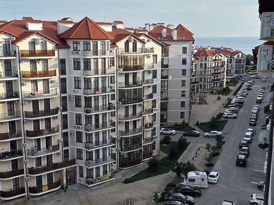 Продам двухкомнатную (2-комн.) квартиру, Крымская ул, 223к22, Геленджик г