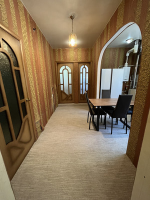 Продам трехкомнатную (3-комн.) квартиру, 27-я линия ул, 6, Ростов-на-Дону г