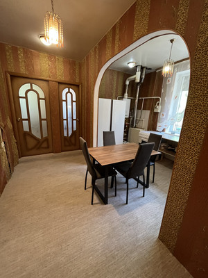 Продам трехкомнатную (3-комн.) квартиру, 27-я линия ул, 6, Ростов-на-Дону г