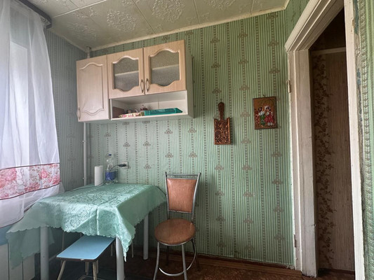 Продам двухкомнатную (2-комн.) квартиру, Карла Маркса ул, 6, Ишим г