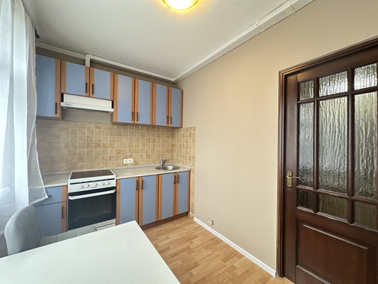 Продам однокомнатную (1-комн.) квартиру, Грекова ул, 11, Москва г