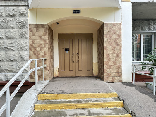 Продам однокомнатную (1-комн.) квартиру, Грекова ул, 11, Москва г