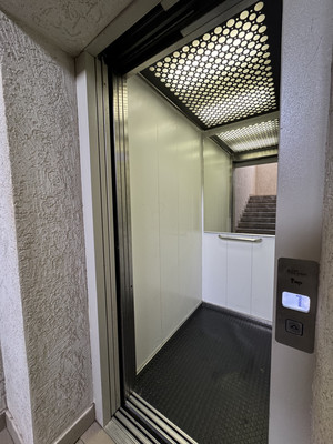 Продам многокомнатную квартиру, Ефремова ул, 162, Армавир г