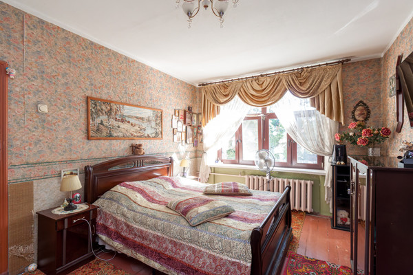 Продам трехкомнатную (3-комн.) квартиру, Алымов пер, 17к1, Москва г