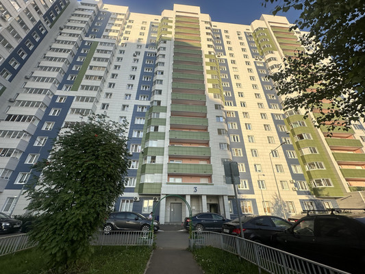 Продам двухкомнатную (2-комн.) квартиру, Наиля Юсупова ул, 9, Казань г