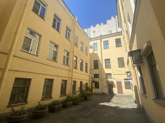 Продам комнату в 2-комн. квартире, Моховая ул, 5, Санкт-Петербург г
