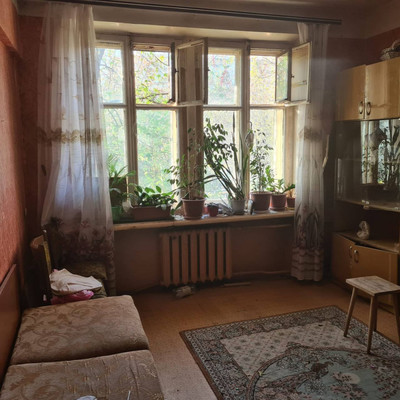 Продам трехкомнатную (3-комн.) квартиру, Малый Трёхгорный пер, 8/10, Москва г