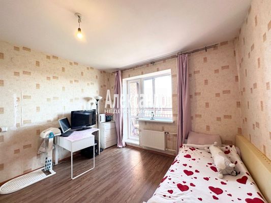 Продам трехкомнатную (3-комн.) квартиру, Арсенальная ул, 1, Новое Девяткино д