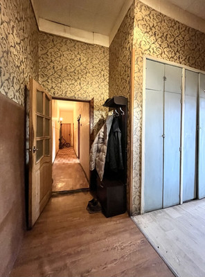 Продам комнату в 4-комн. квартире, Курляндская ул, 22-24, Санкт-Петербург г