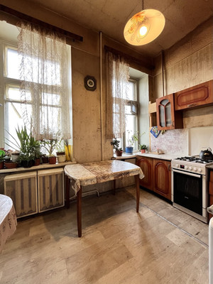 Продам комнату в 4-комн. квартире, Курляндская ул, 22-24, Санкт-Петербург г