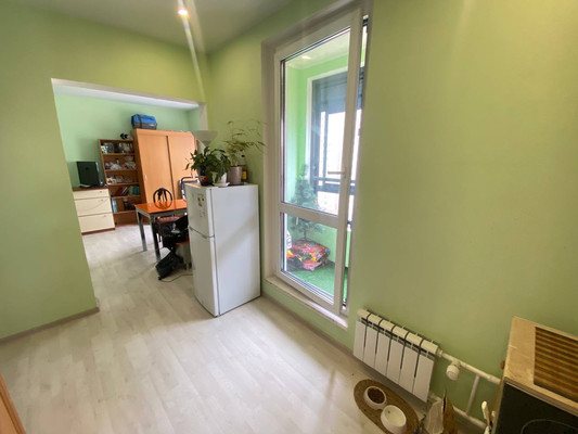Продам однокомнатную (1-комн.) квартиру, Лавриненко ул, 13к3, Москва г