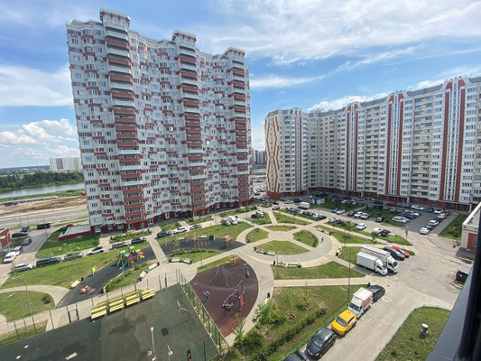 Продам однокомнатную (1-комн.) квартиру, Лавриненко ул, 13к3, Москва г