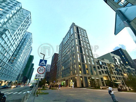 Продам однокомнатную (1-комн.) квартиру, Братьев Весниных б-р, 2, Москва г