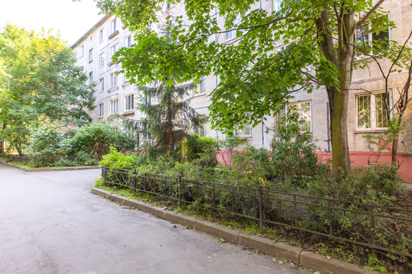 Продам двухкомнатную (2-комн.) квартиру, 2-й Рабфаковский пер, 5к2, Санкт-Петербург г