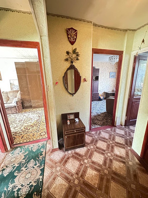 Продам трехкомнатную (3-комн.) квартиру, Левобережье мкр, 4, Яхрома г