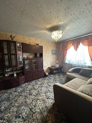 Продам трехкомнатную (3-комн.) квартиру, Левобережье мкр, 4, Яхрома г